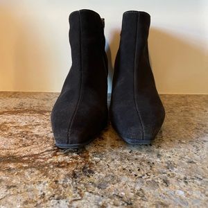 La Canadienne Dark Brown Ankle Boots